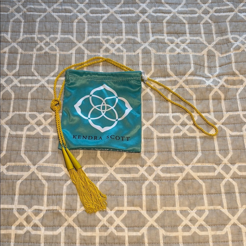 Kendra Scott Yellow Tassel necklace